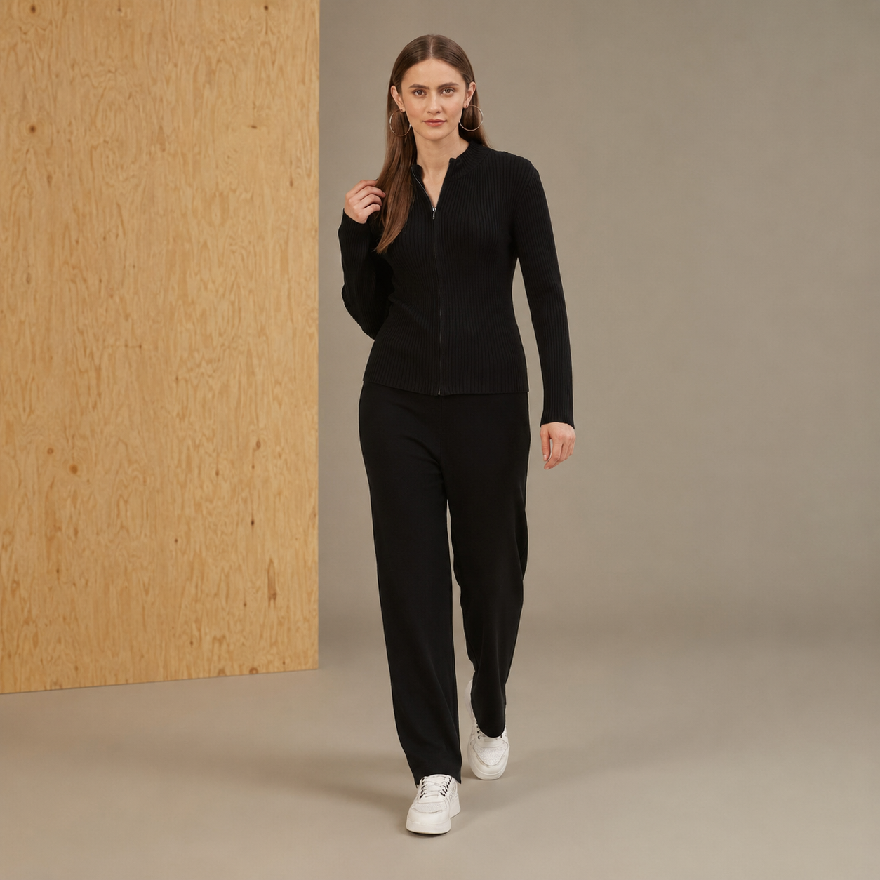 Damen Schwarzes geripptes High-Neck Co-Ord-Set