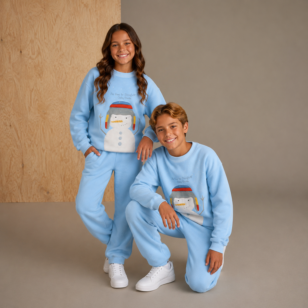 Unisex Kinder Mintfarbener Baumwoll-Schlafanzug – Frostiger Winterspaß-Set