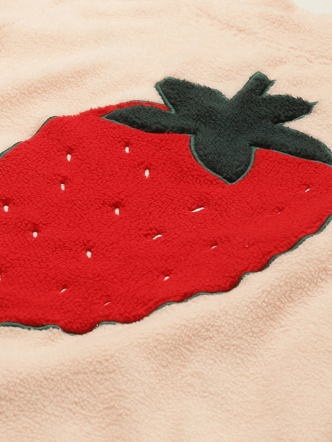 Women Peach Applique Polyester Round Neck Nightsuit