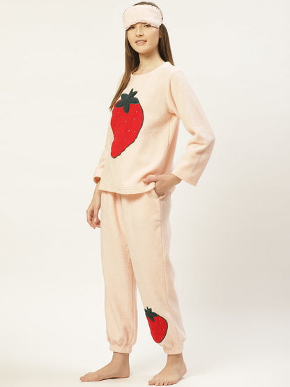 Women Peach Applique Polyester Round Neck Nightsuit