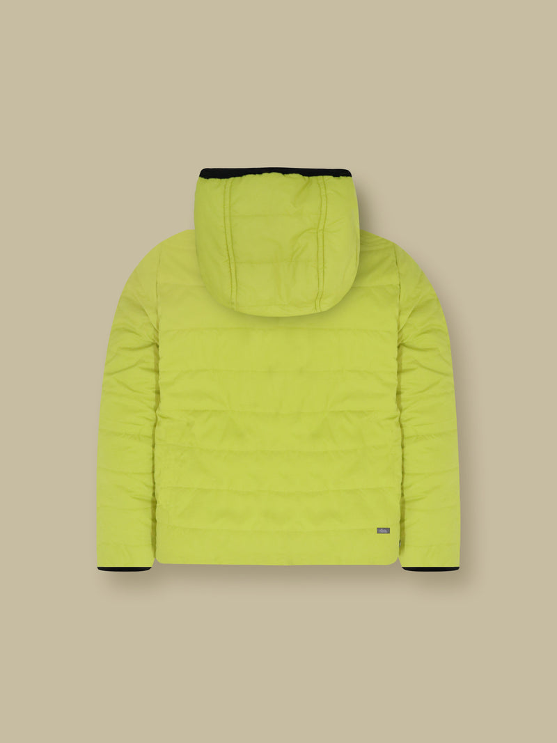 Crafted from 100% high-quality polyester, it ensures durability and warmth without compromising on comfort. The full sleeves and quilted pattern provide excellent insulation.