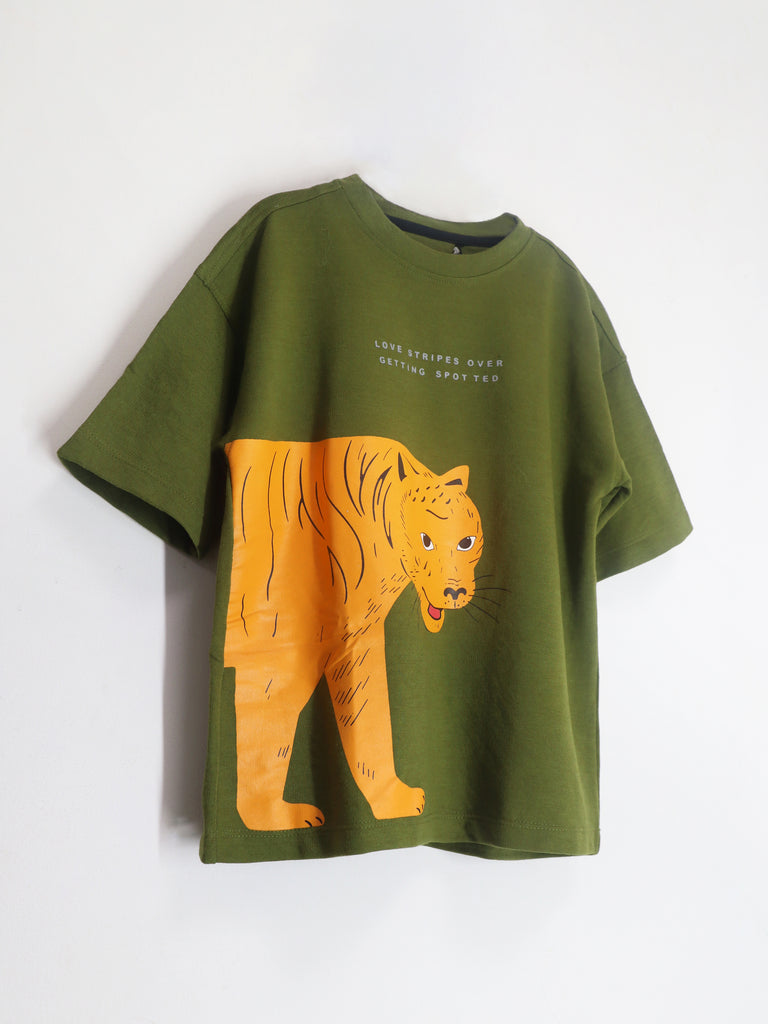  Olive Animal Patch Cotton Blend Round Neck with Half Sleeves Summer T-Shirt For Boys